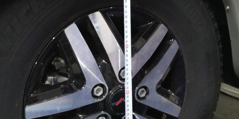 7-Hinterer-Radlauf-Unterkante-in-minimaler-Hoehe-67cm