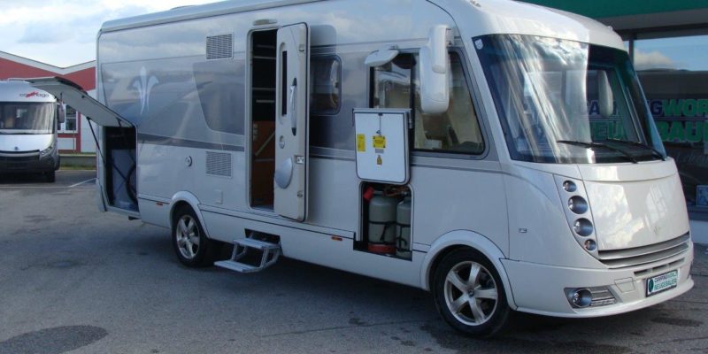 Arto 74R Modelljahr 2011 mit Sonderlackierung nach massiven Hagelschaden (9)