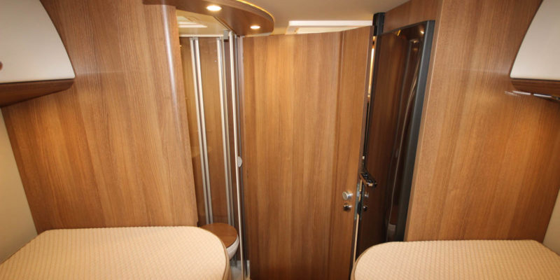 Carthago c-compactline i 141 LE (37)