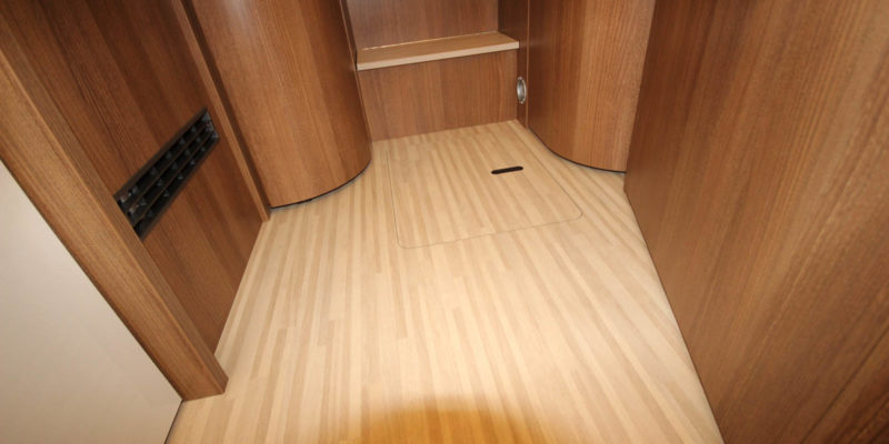 Carthago c-compactline i 143 LE (19)