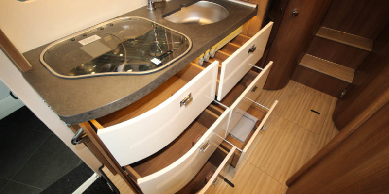 Carthago c-compactline i 143 LE (25)