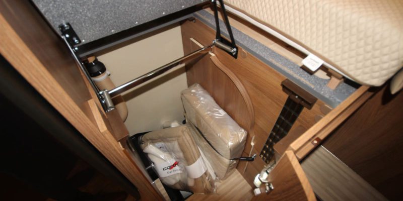 Carthago c-compactline i 143 LE (31)