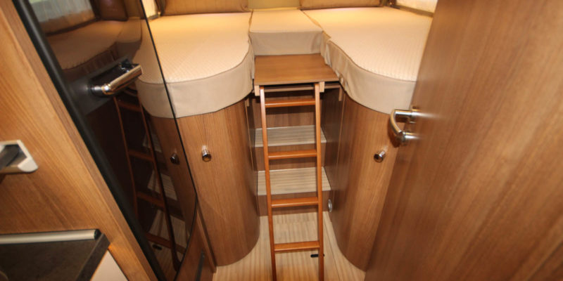 Carthago c-compactline i 143 LE (33)