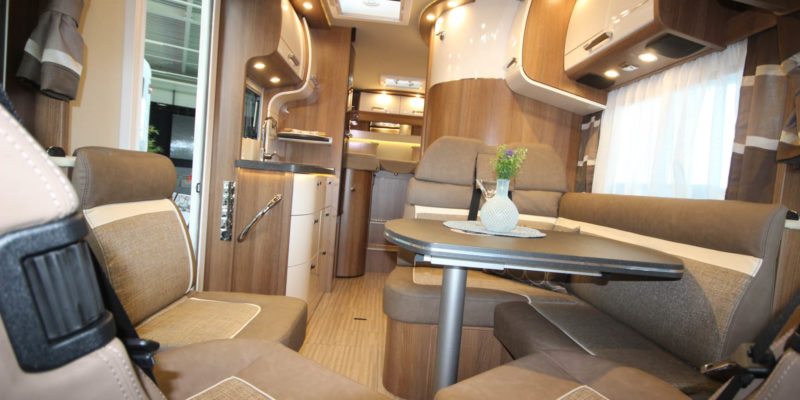 Carthago c-compactline i 143 LE (42)