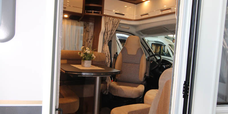 Carthago c-tourer T 143 LE (11)