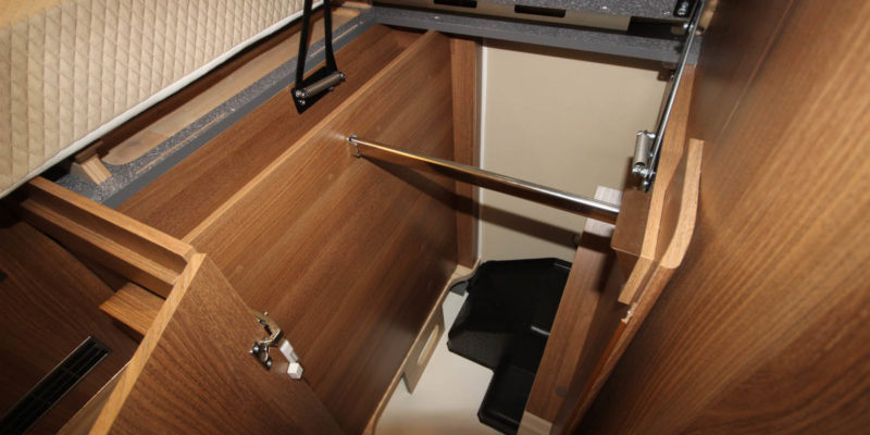 Carthago c-tourer T 143 LE (25)