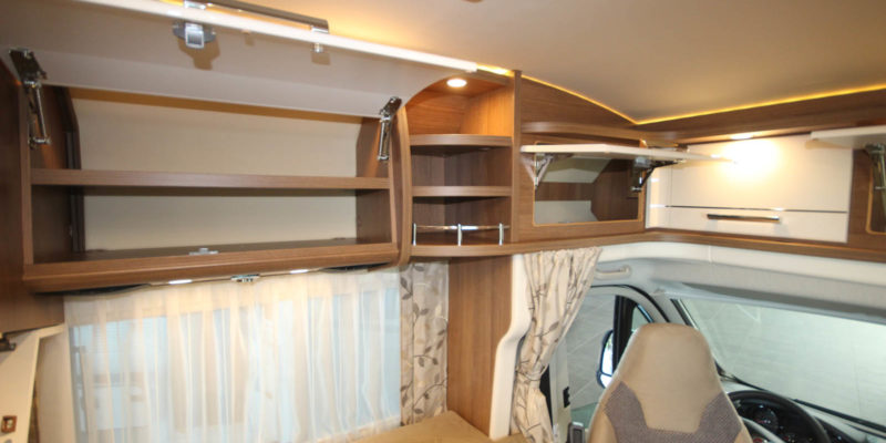 Carthago c-tourer T 143 LE (41)