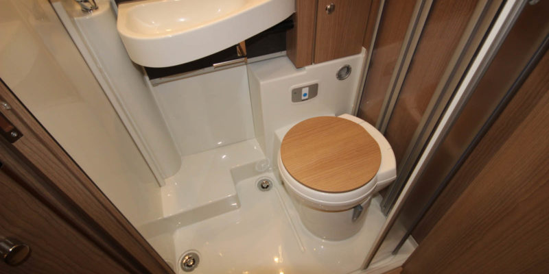 Carthago c-tourer i 141 LE (31)