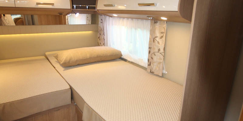 Carthago c-tourer i 144 LE (24)