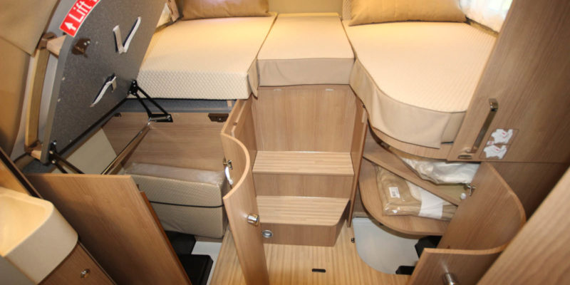 Carthago c-tourer i 144 LE (28)