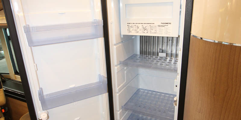 Carthago c-tourer i 144 LE (40)