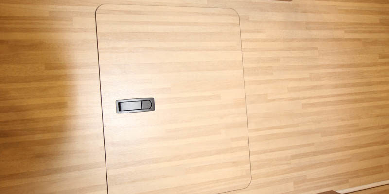 Carthago c-tourer i 144 LE (43)