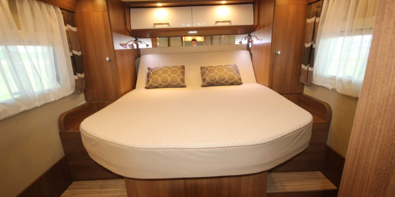 Carthago c-tourer i 144 QB (23)