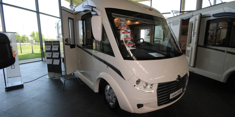 Carthago c-tourer i 144 QB (3)