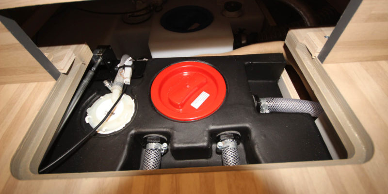 Carthago c-tourer i 144 QB (30)