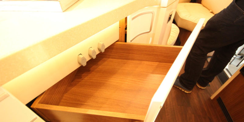 Carthago chic e-line i 50 LE auf Fiat Ducato (46)