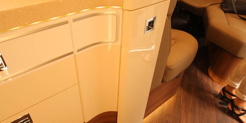 Carthago chic e-line i 51 QB auf Mercedes Sprinter (60)