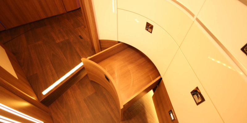 Carthago chic e-line i 51 QB auf Mercedes Sprinter (66)