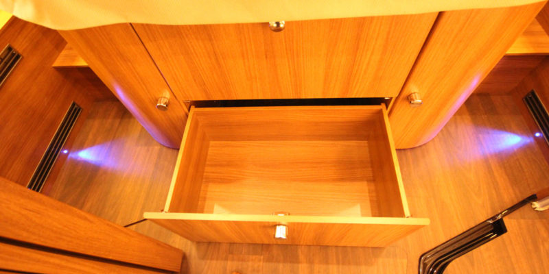 Carthago chic e-line i 51 QB auf Mercedes Sprinter (90)