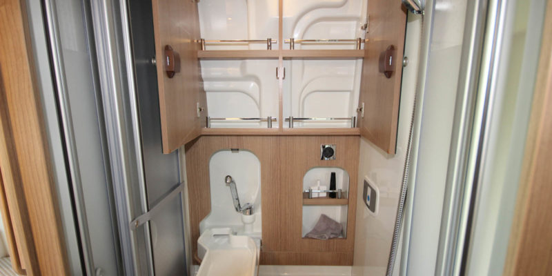 Malibu Van 540 DB (25)