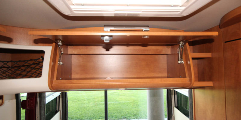 Malibu Van 600 DB Low Bed (23)