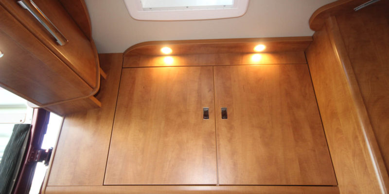 Malibu Van 600 DB Low Bed (24)