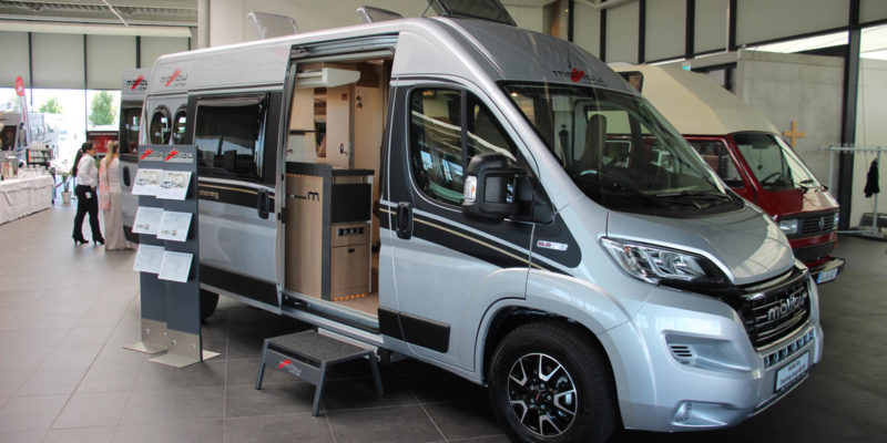 Malibu Van Charming Coupe 600 DB (1)