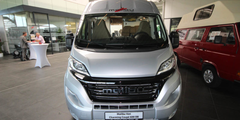 Malibu Van Charming Coupe 600 DB (15)