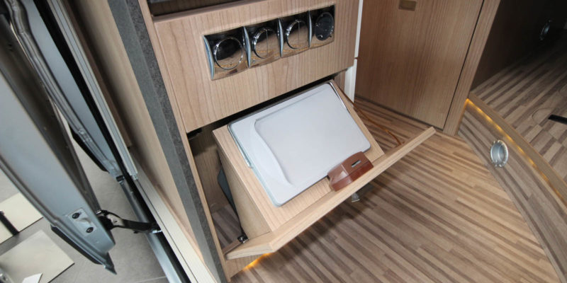 Malibu Van Charming Coupe 600 DB (19)