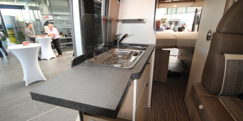 Malibu Van Charming Coupe 600 DB (43)