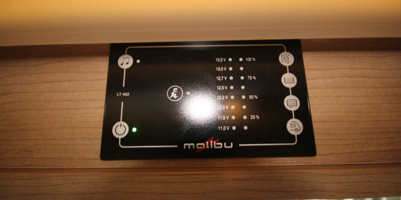 Malibu Van Charming Coupe 600 DB (48)