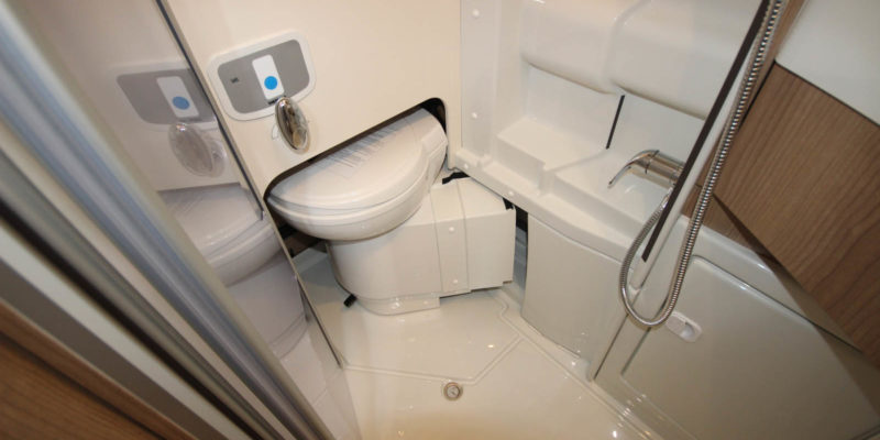 Malibu Van Charming Coupe 600 DB (54)