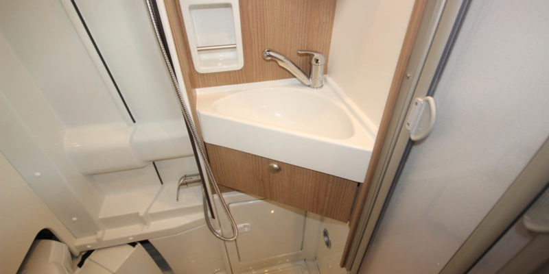 Malibu Van Charming Coupe 600 DB (55)