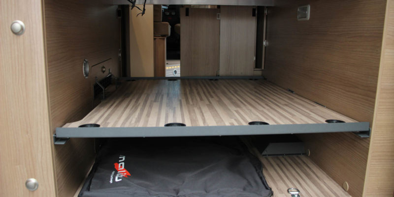 Malibu Van Charming Coupe 600 DB (9)