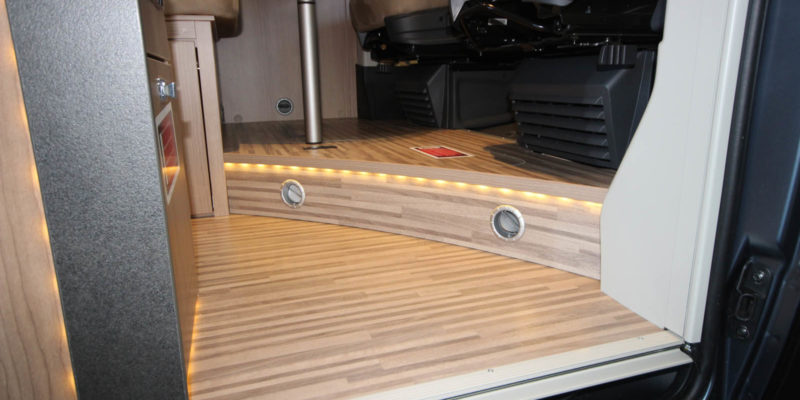 Malibu Van Charming Coupe 640 LE (14)