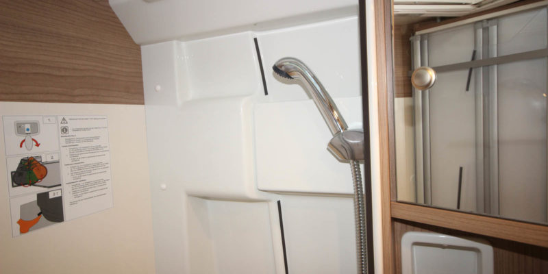 Malibu Van Charming Coupe 640 LE (27)