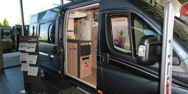 Malibu Van Charming Coupe 640 LE (3)