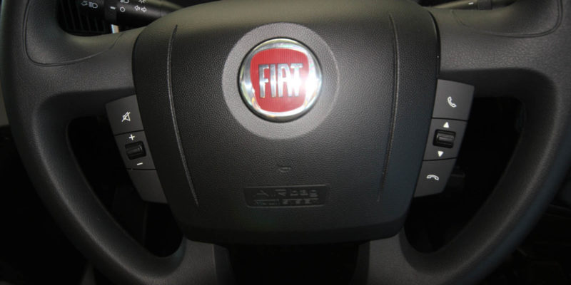 Malibu Van Charming Coupe 640 LE (30)