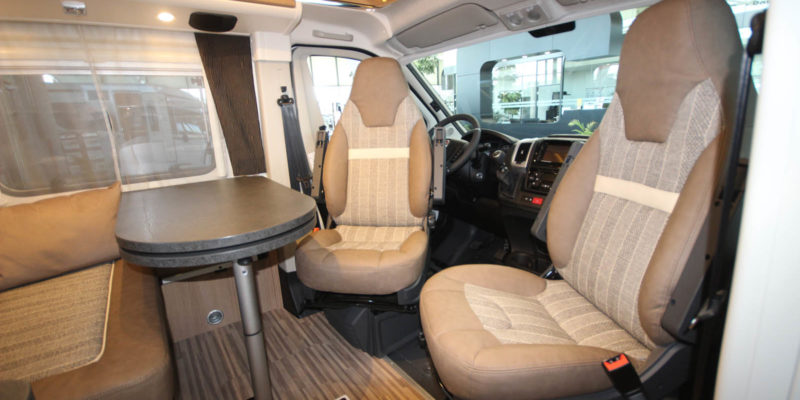 Malibu Van Charming GT 600 DB (17)