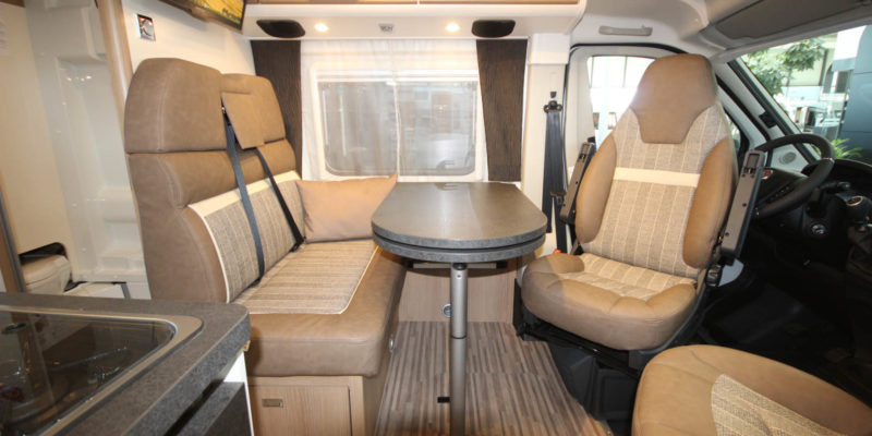 Malibu Van Charming GT 600 DB (18)