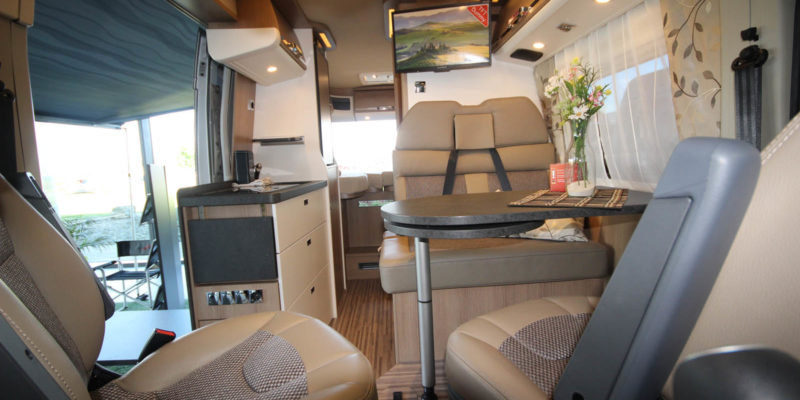 Malibu Van Charming GT 640 LE (27)