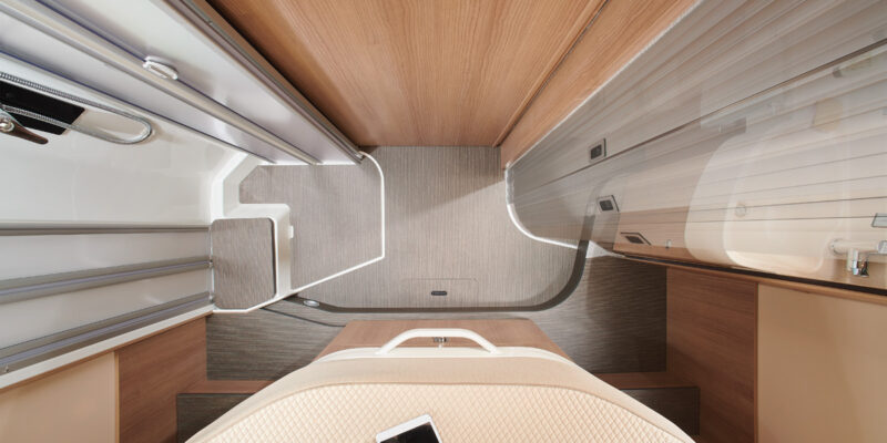 2020-tourer-I144QB_Raumbad-V2