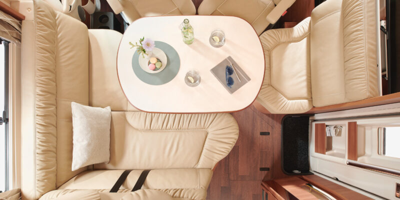 2020_c-line-4.9-MB_Sitzgruppe-vo