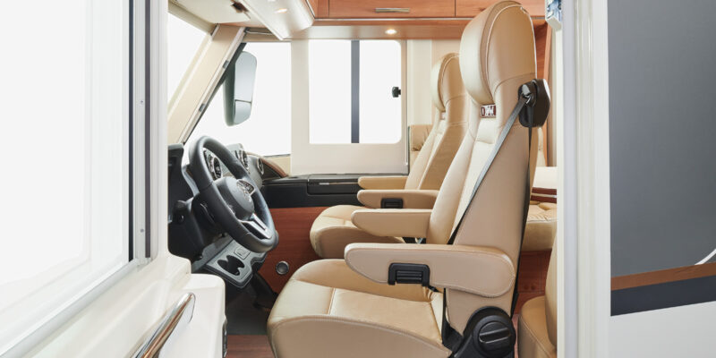 2020_c-line-4.9-MB_pilotensitz