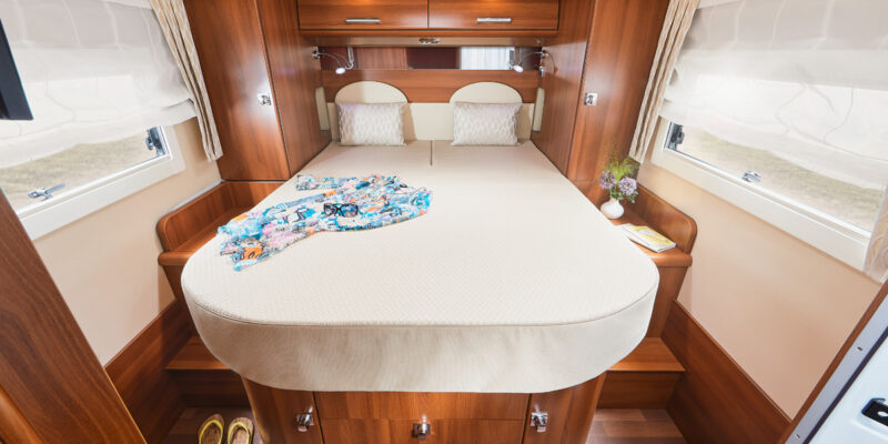 2020_c-line-5.0-Superior_Queensbett