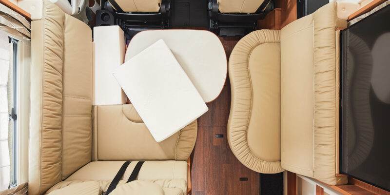 2020_c-line_5.9_XL_LE_Umbau_Bett-V1