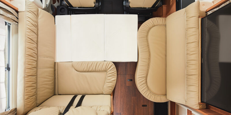 2020_c-line_5.9_XL_LE_Umbau_Bett-V2