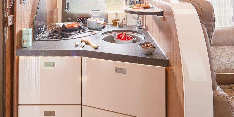 2020_compactline-144LE_Winkelkueche