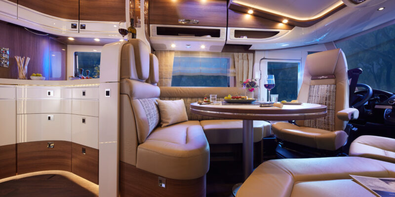 2020_e-line-50-LE_Barschwung-lichtstimmung-SandSupreme