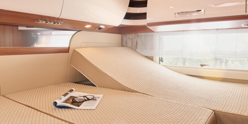 2020_e-line-50DA-MB_aufstellbares-Kopfteil